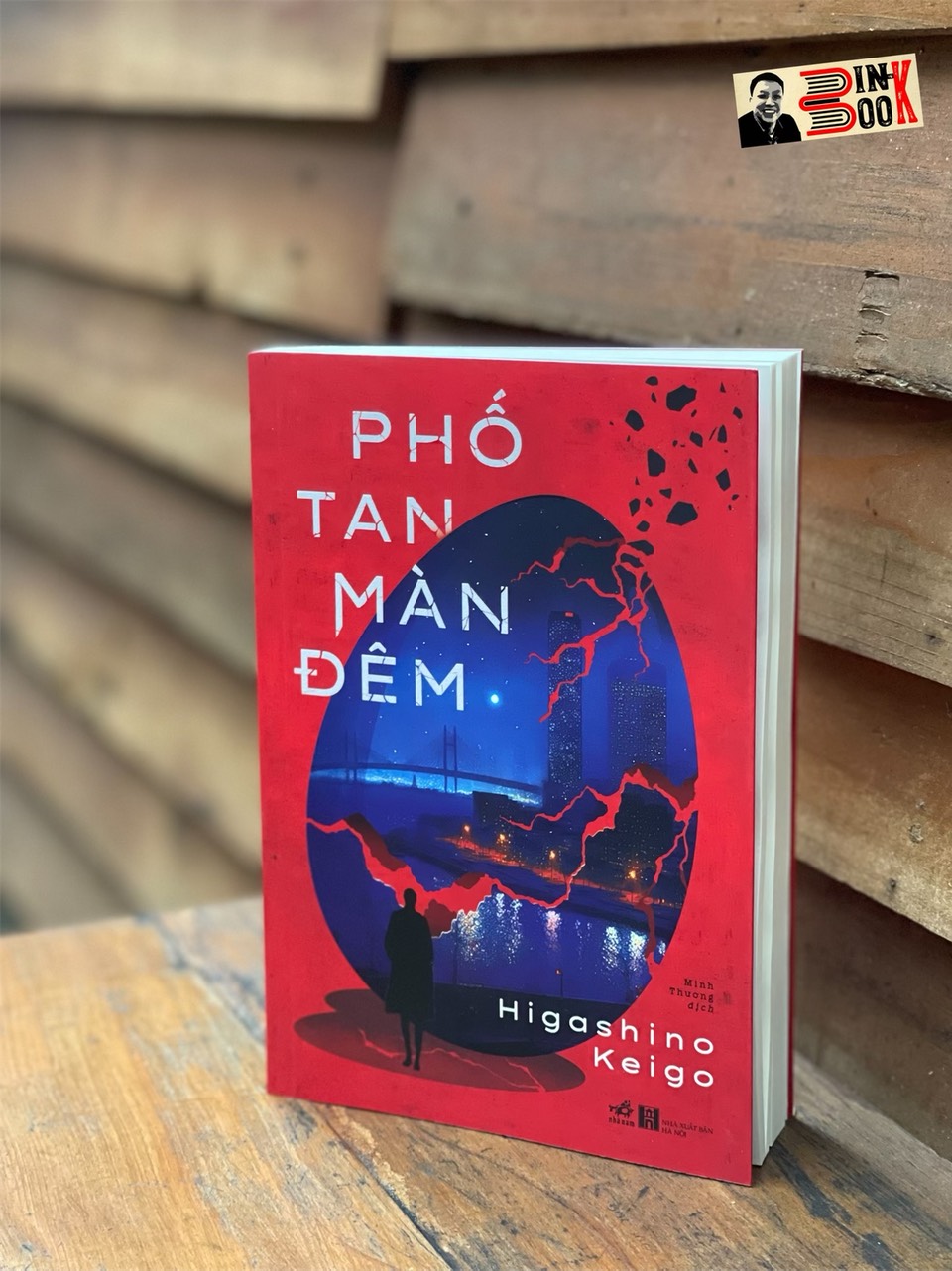 PHỐ TAN MÀN ĐÊM – Higashino Keigo – Minh Thương dịch – Nhã Nam – NXB Hà Nội (Bìa mềm)