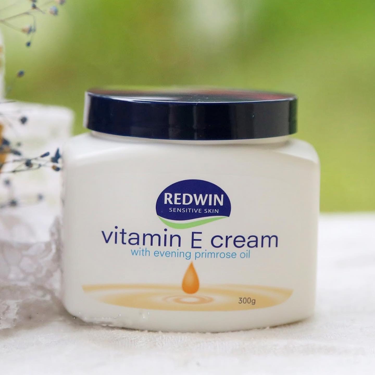 Kem dưỡng Redwin Body Lotion Vitamin E&amp;EPO 300g