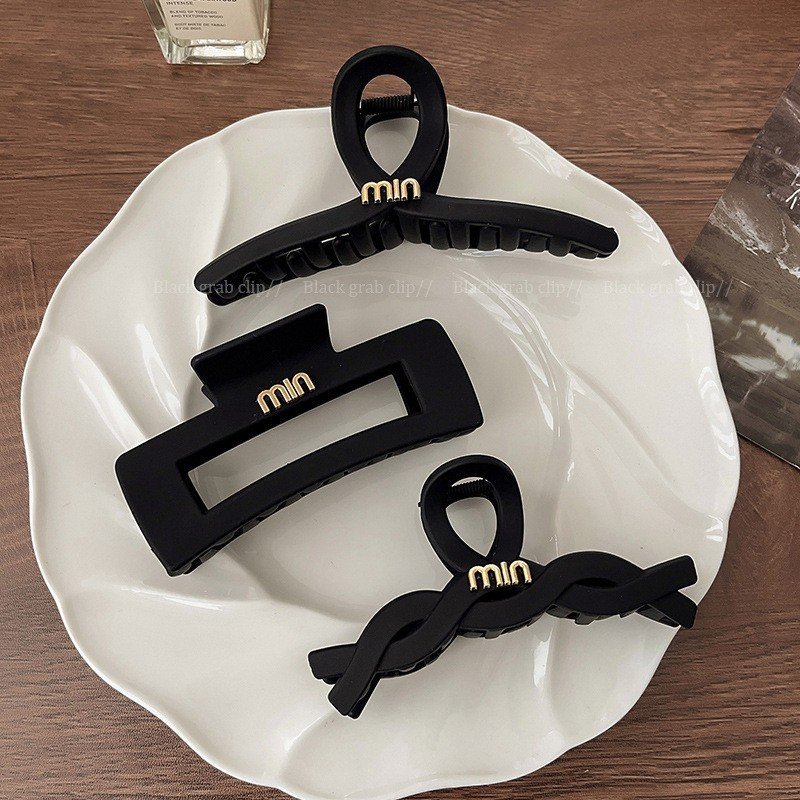 Set 3 kẹp tóc MIN sang mảnh dễ thương cho chị em mẫu ngẫu nhiên