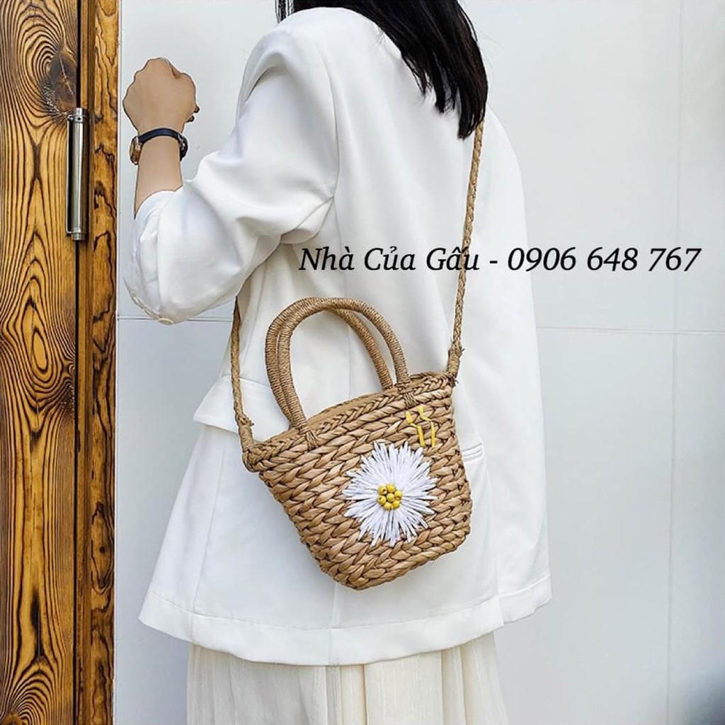 Giỏ cói hoa cúc xinh cực shop mới về luôn ạ