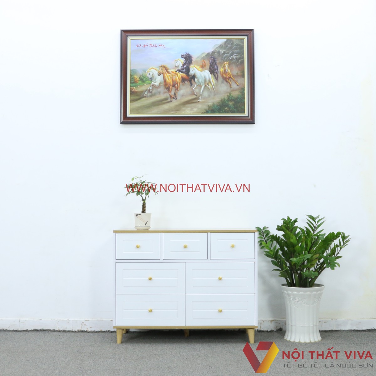 Tủ Quần Áo Trẻ Em Bằng Gỗ MDF Chân Cao Màu Vàng Phối Trắng Có 7 Hộc Kéo