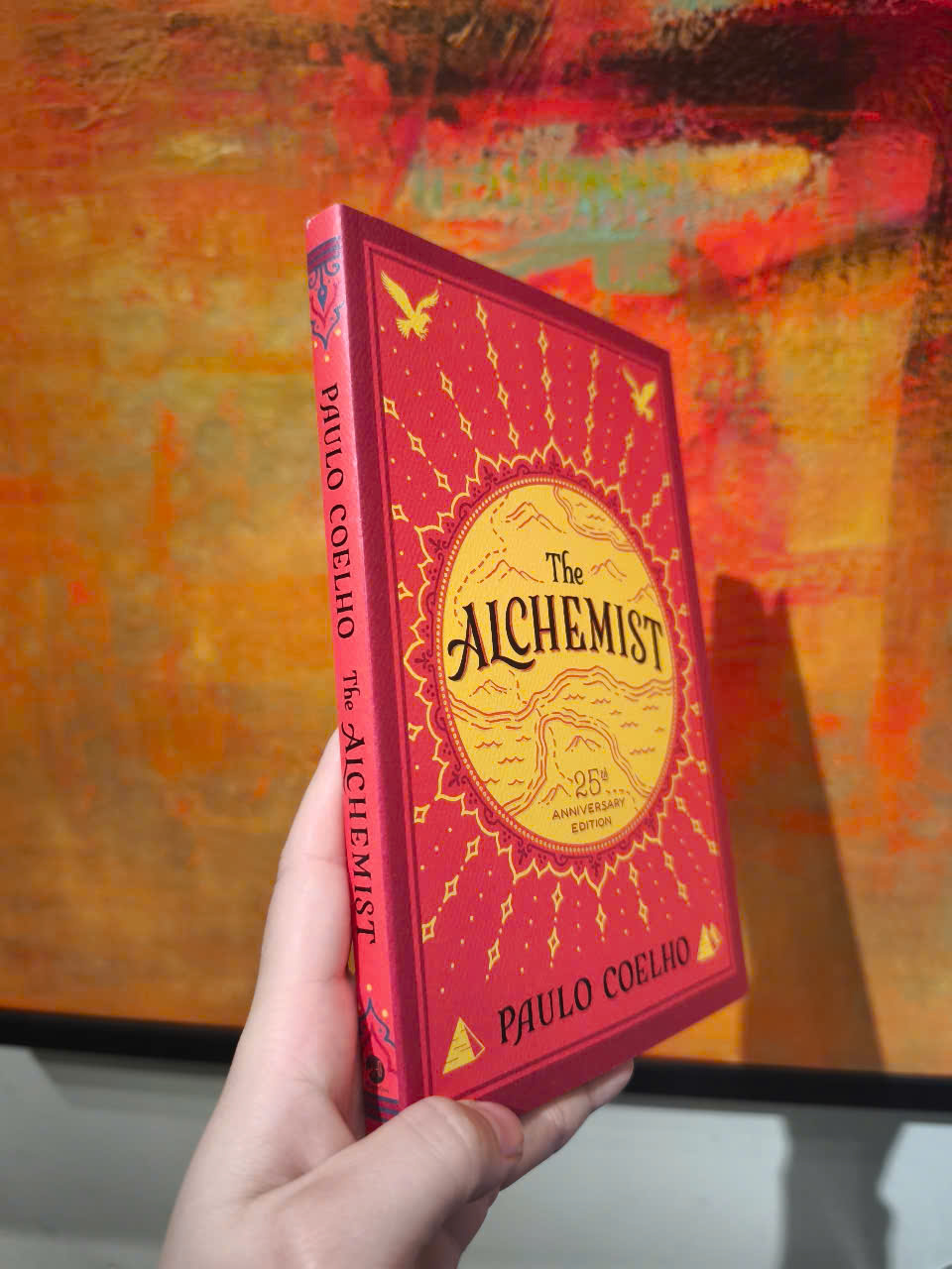 Sách - The Alchemist: A Modern Classic of Magic and Mysticism by Paulo Coelho - Tiểu thuyết Kinh điển