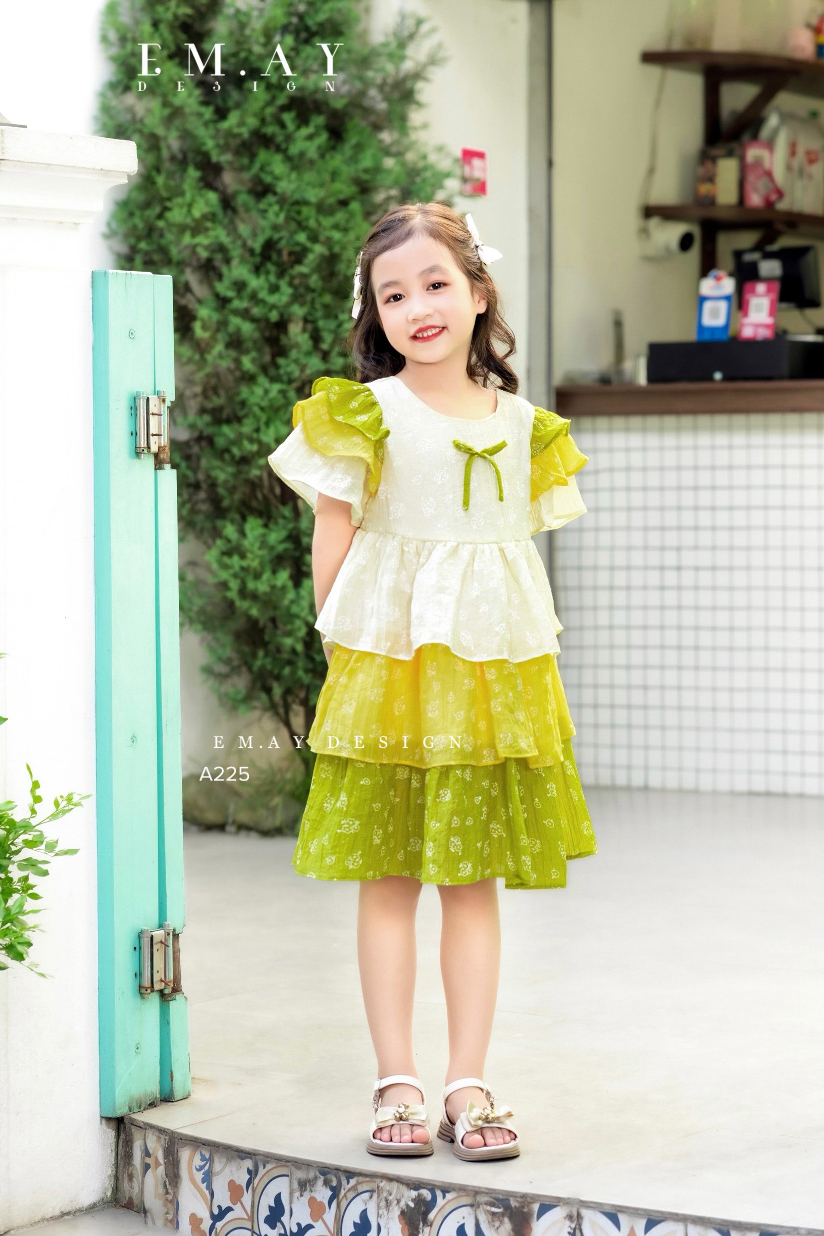 Đầm babydoll tầng cho bé gái xinh xắn từ 12-35kg hàng thiết kế