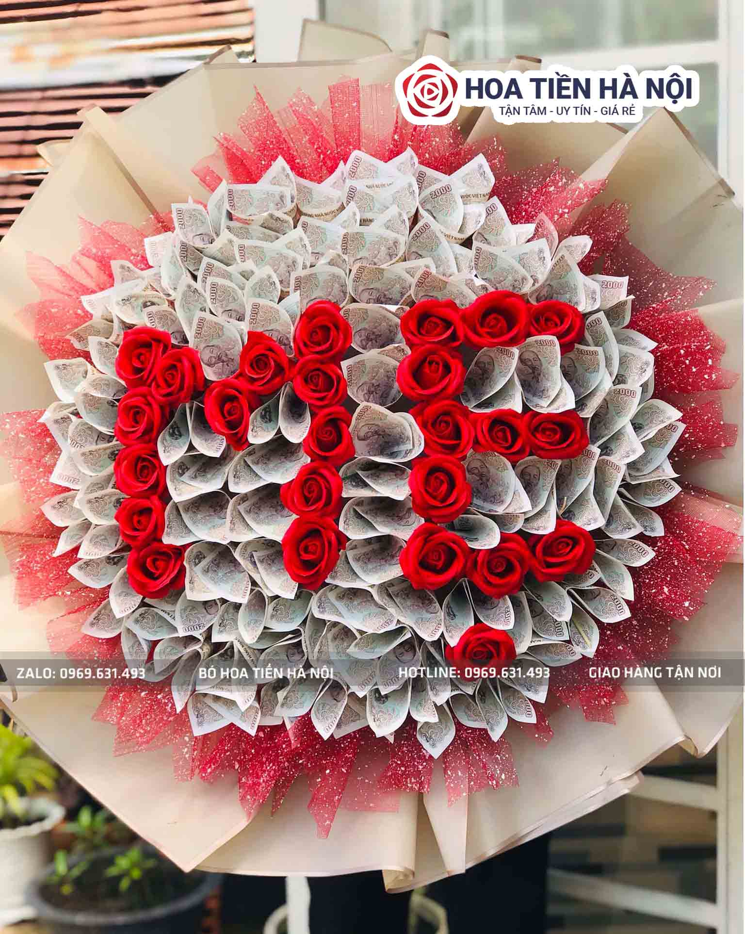 Cốt bó hoa bằng tiền chữ MẸ