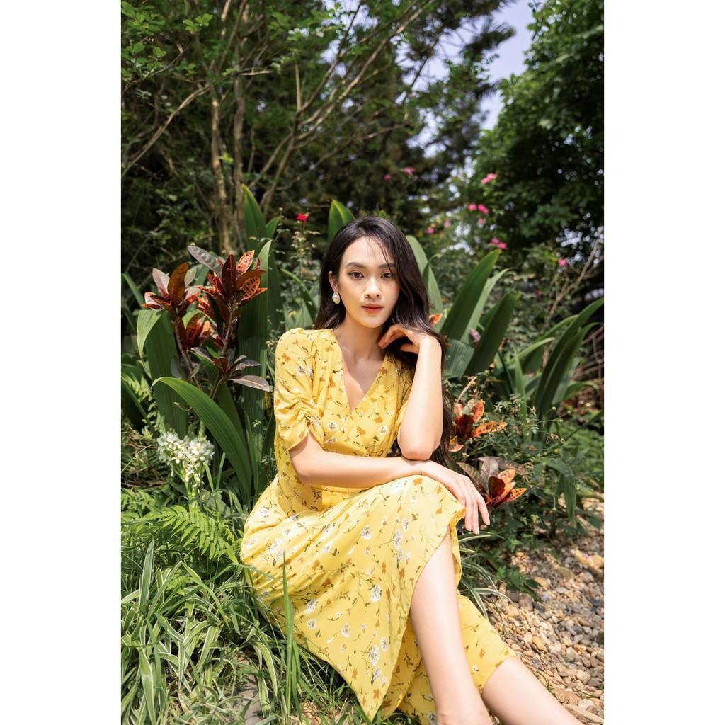 Jumpsuit A quần xếp ly, hở lưng sau J2003-21