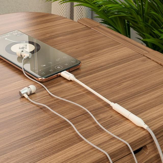 Jack chuyển đầu chuyển từ cổng type c sang chân cắm audio 3.5mm Hoco is30 - cáp chuyển type c to 3.5mm cho andoird samsung oppo xiaomi huawei...vv- hàng chính hãng