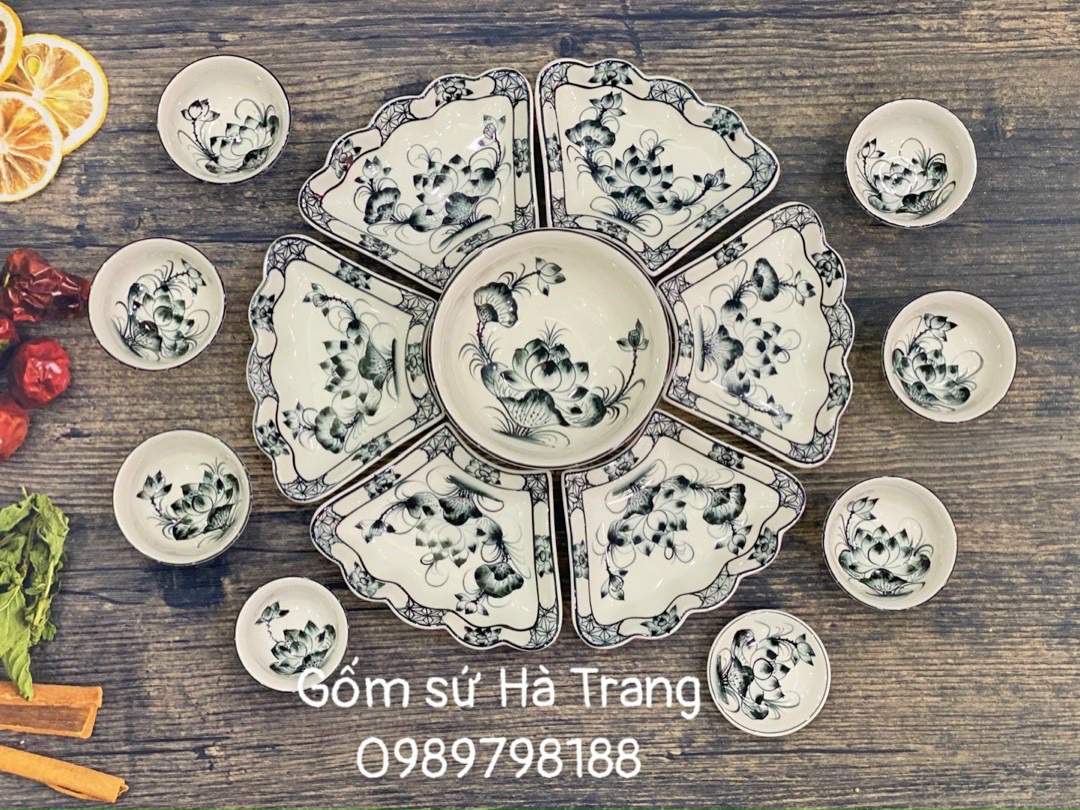 Bộ bát đĩa gốm sứ Bát Tràng cao cấp vẽ tayxuất dư hoạ tiết sen đen