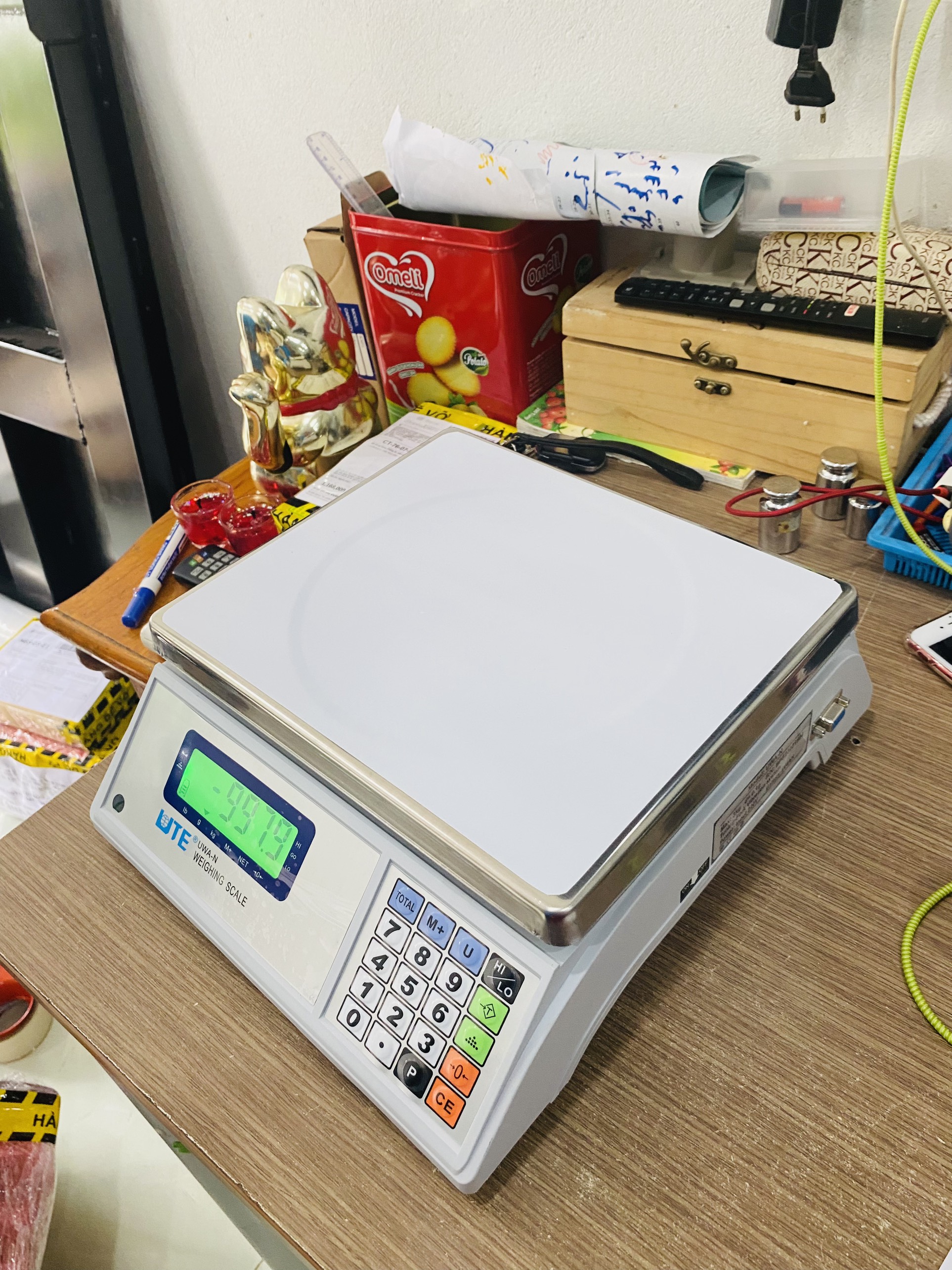 CÂN ĐIỆN TỬ UTE-N 6KG Model: UWA-N 6kg x 0.2g