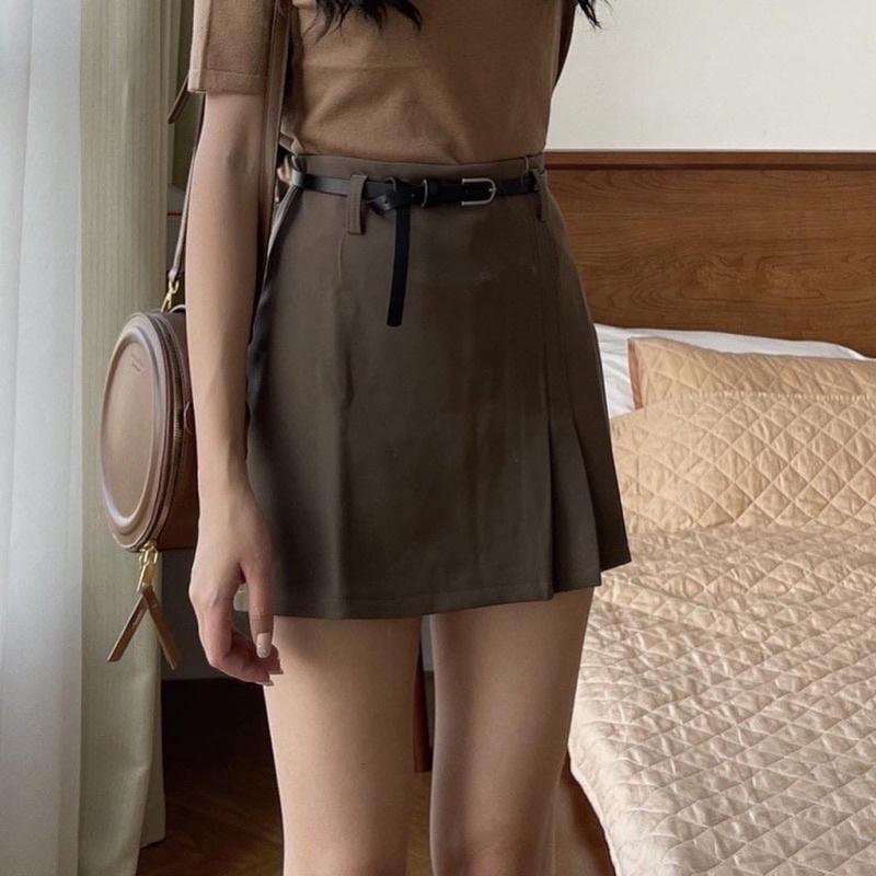 Chân váy xếp ly lệch bên tôn dáng kèm đai