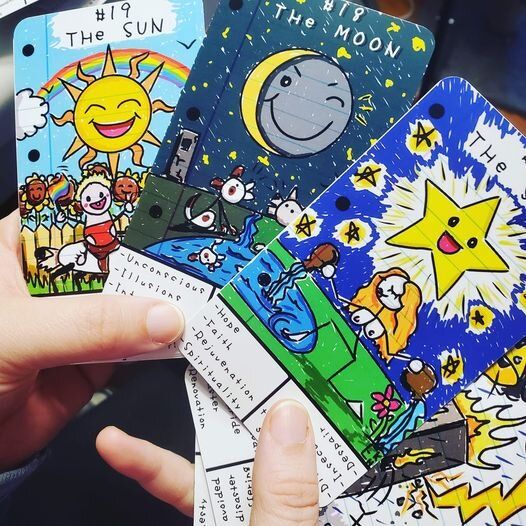 Bộ Bài Doodle Tarot - A Study Deck For Beginners