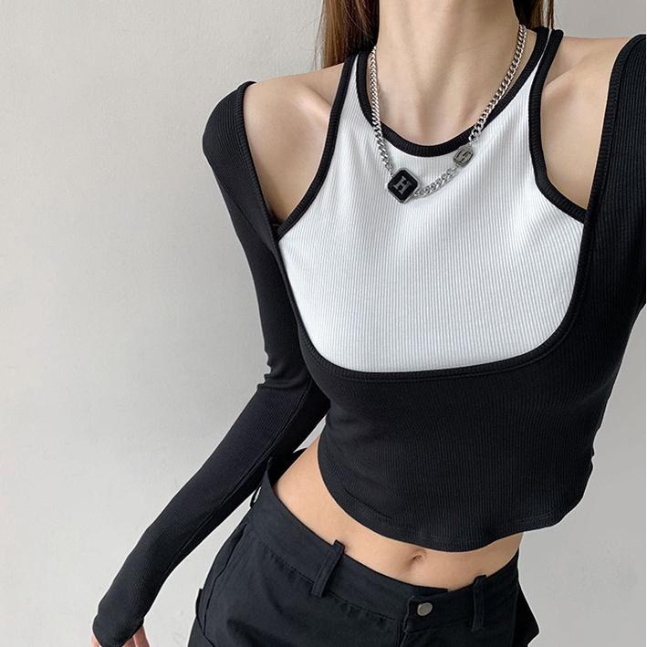 Áo thun croptop nữ tay dài khoét hở vai phối màu cá tính chất thun gân tăm dày dặn- AO063