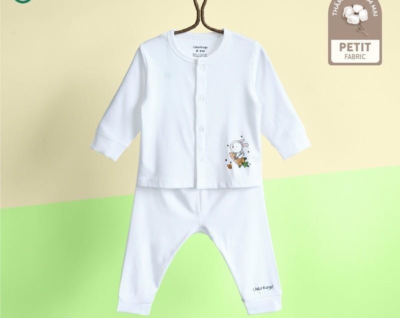Bộ quần áo sơ sinh cài giữa UR2233