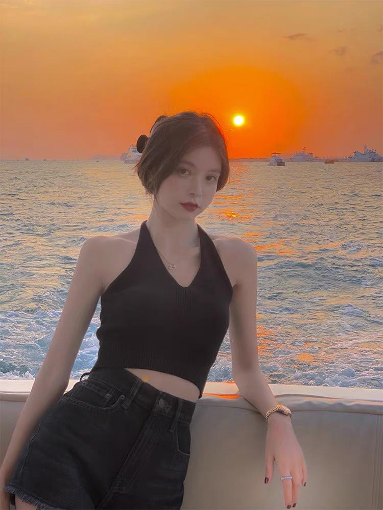 Áo yếm croptop ulzzang