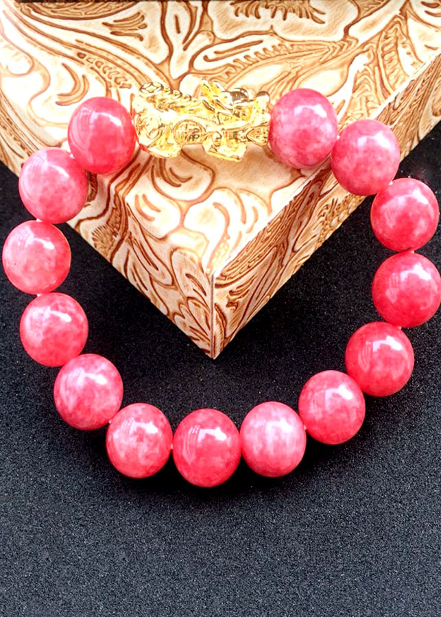 Vòng Tay Tỳ Hưu Bạc Mạ Vàng 24K Đá Hồng Ngọc Ấn Độ Kim Tiền Jewelry - Hợp Mệnh Hỏa, Mệnh Thổ - Hút Tài Hút Lộc - Mang Đến Vượng Khí - Tặng Kèm Dây, Đá Dự Phòng