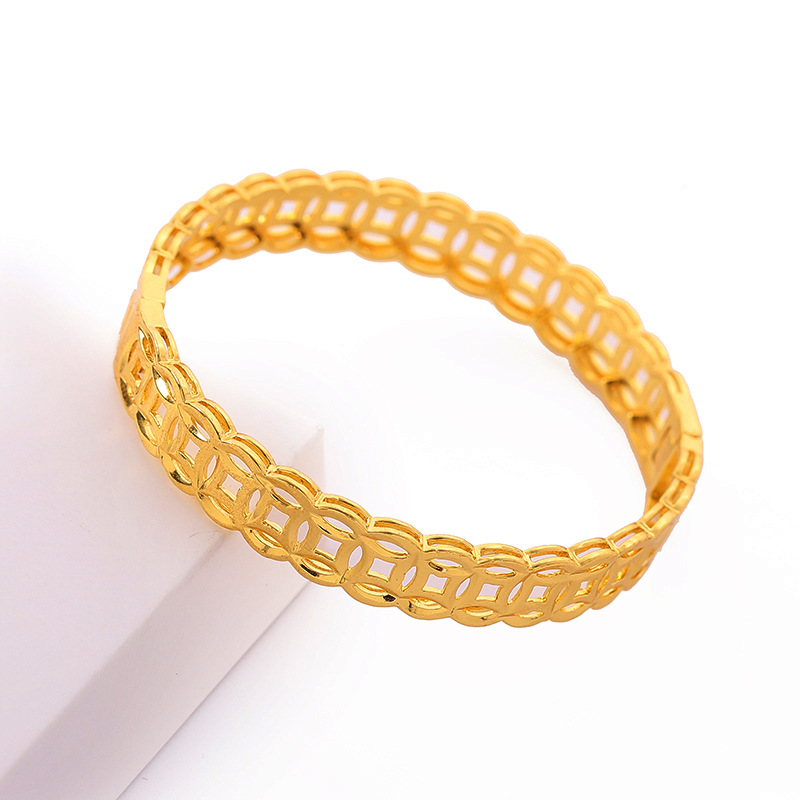 Vòng Tay, Lắc Tay Nữ Kim Tiền Trơn Titan Xi Mạ Vàng Non 24k Cao Cấp Phong Cách Thời Trang Trẻ Trung - HVLT33