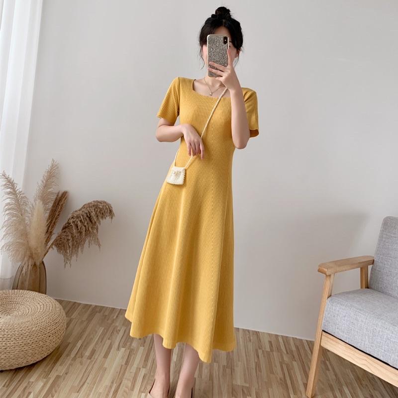 Váy len xoè tay ngắn sang trọng