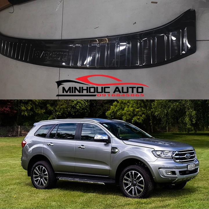 Chống trầy cốp ngoài xe Ford Everest 2018-2019 - TITAN