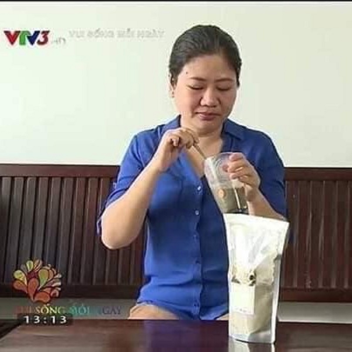 Bột ngũ cốc Mẹ Ken 1kg (2 gói mỗi gói 500gr) bổ sung dưỡng chất, lợi sữa chính hãng Mẹ Ken