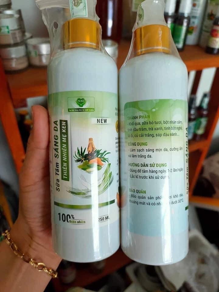 Sữa Tắm Sáng Da Thiên Nhiên Mẹ Ken 250ML - Dưỡng ẩm, trắng da, chống lão hoá, mờ thâm