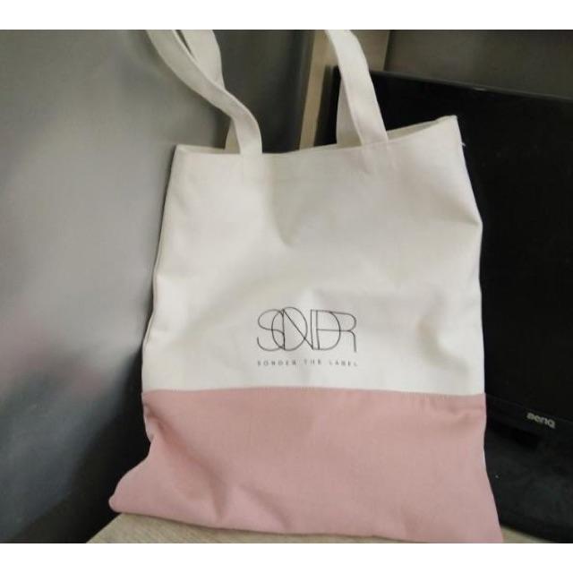 Túi tote Sonder The Label