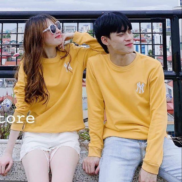 Áo đôi thu đông màu vàng