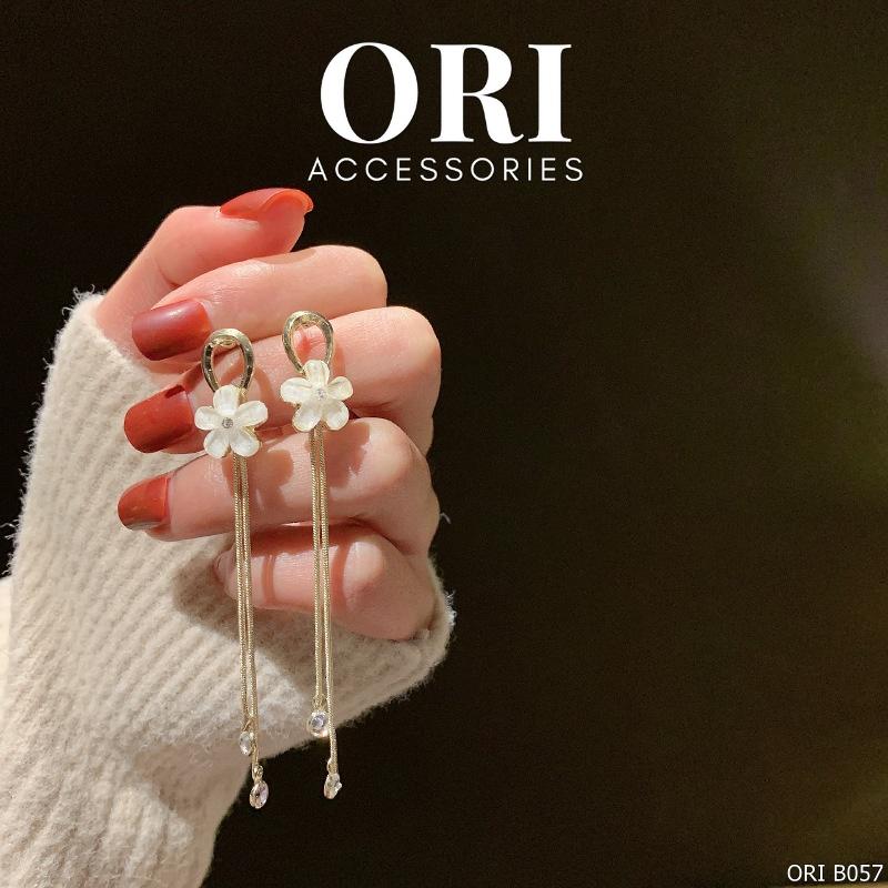 Khuyên tai bông hoa đính đá dáng dài Jocasta sang trọng ORI ACCESSORIES B057