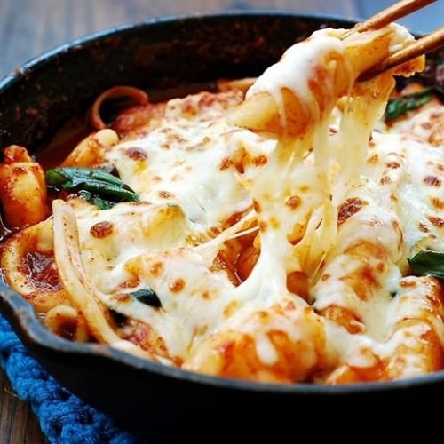 Phô mai mozzarella nguyên khối