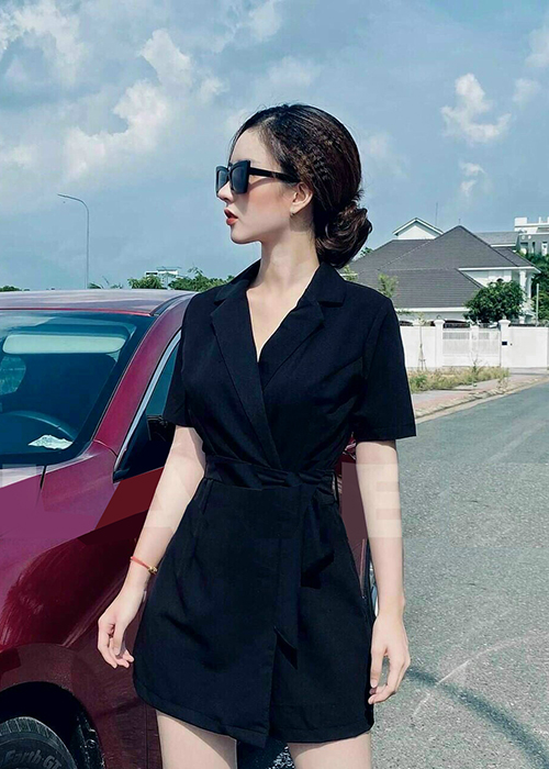 Jumpsuits Ngắn Vải Chéo Nhung Mềm Mại Cổ Đắp Chéo Cột Nơ Eo
