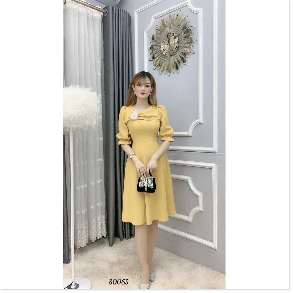 ĐẦM ĐÍNH HOA TRÊN ÁO SIÊU XINH