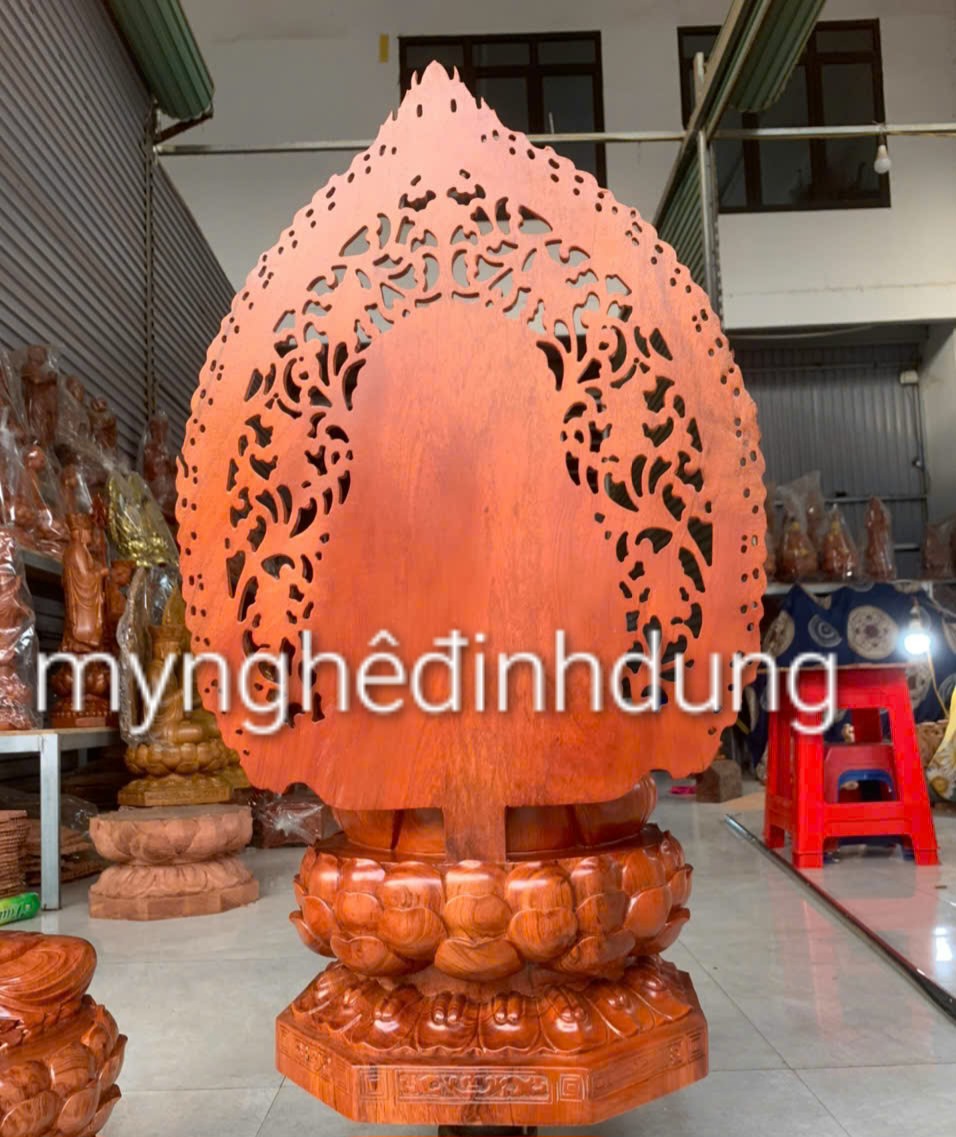 TƯỢNG PHẬT THíCH CA BẰNG GỖ HƯƠNG ĐÁ KT CAO 60×36×34CM +LÁ CHẮN HÀO QUANG CAO 81CM