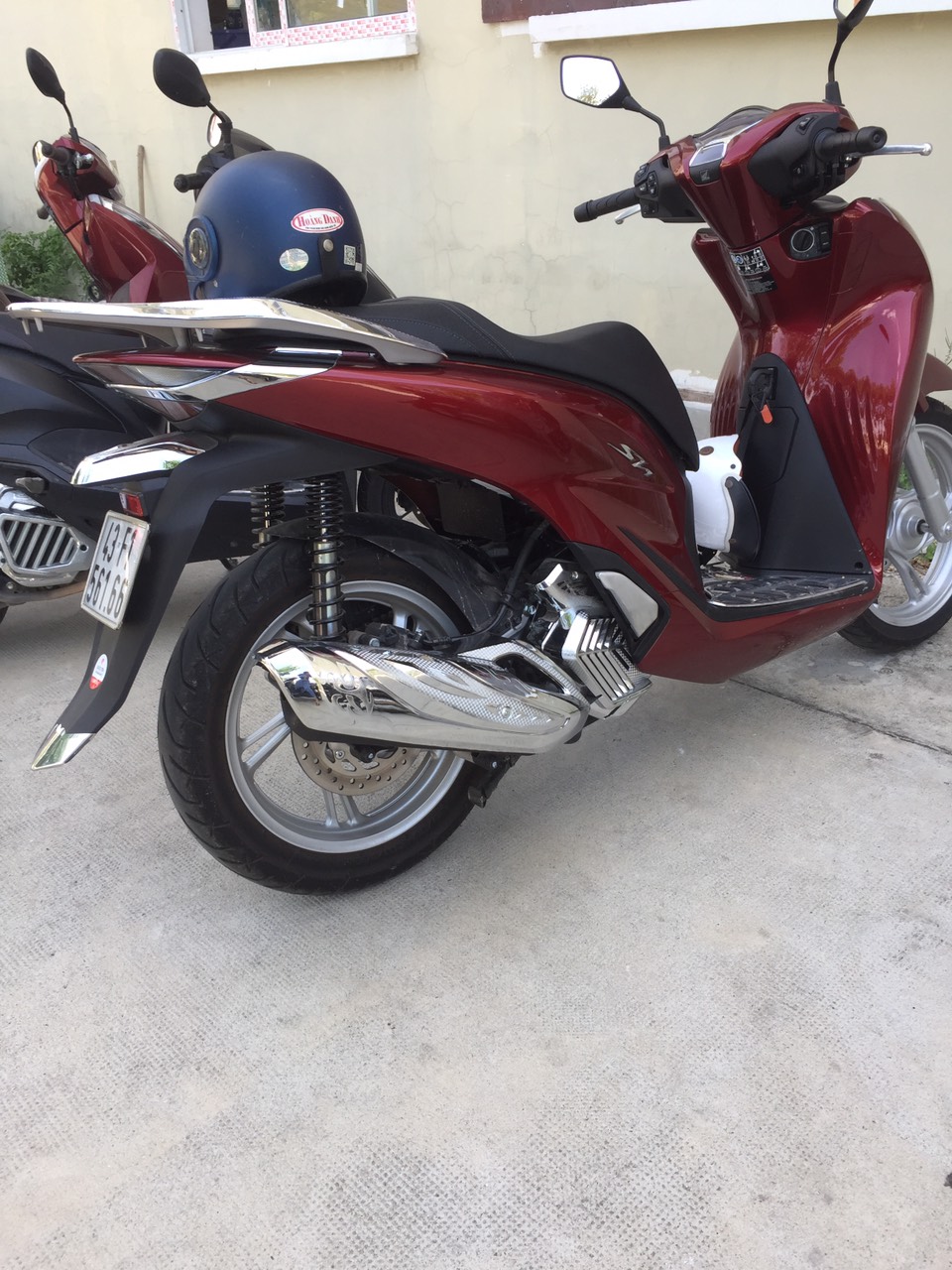 ỐP TAY DẮT SAU DÙNG CHO ĐỜI XE SH 2020 2021 2022 2023 2024 - 125i 150i 160i CROM