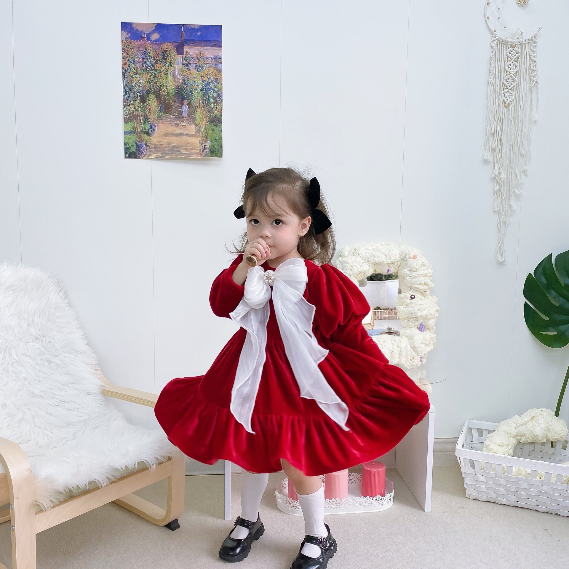 Váy Nhung Mận Phối Nơ Trắng Sang Chảnh Cho Bé Gái 4 Đến 28kg
