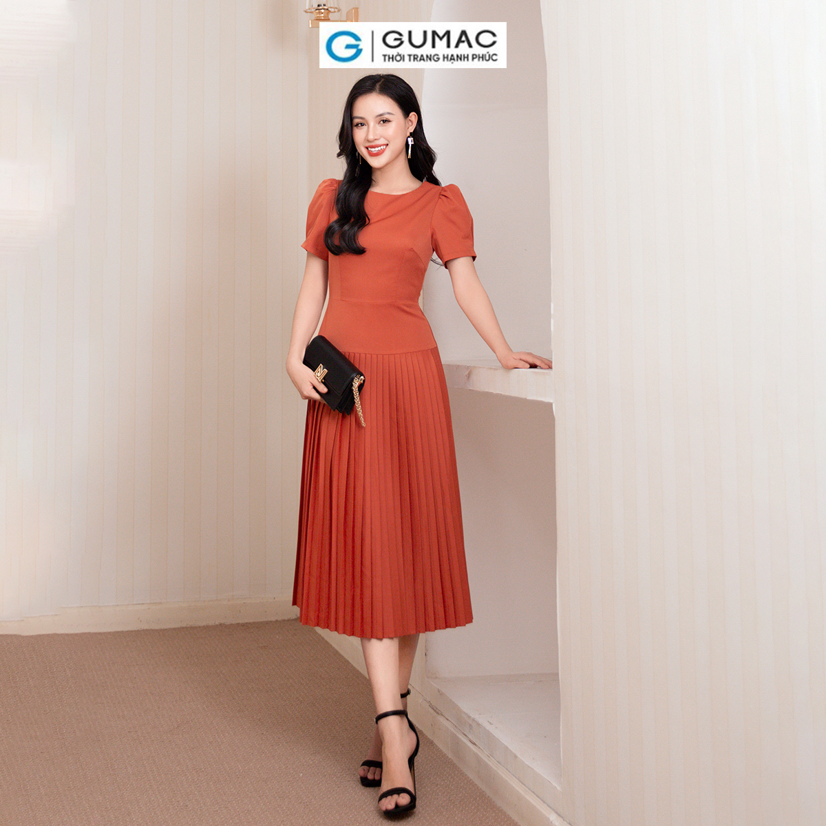 Đầm A dập ly thời trang GUMAC DD10055