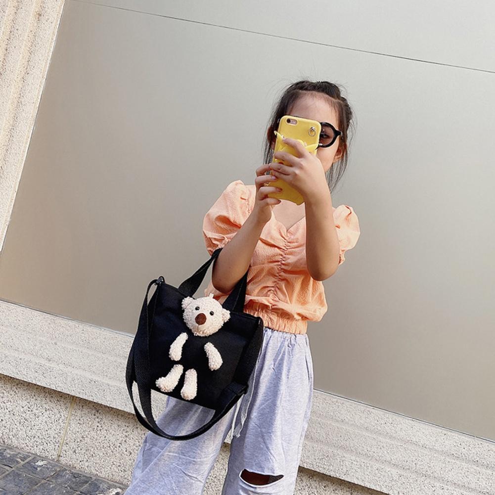 Túi đeo chéo vai bằng vải canvas hình gấu dễ thương dành cho bé gái