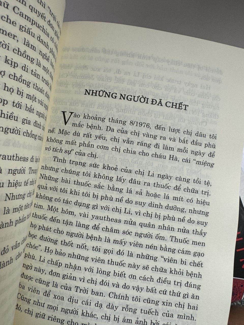 THOÁT KHỎI ĐỊA NGỤC KHMER ĐỎ - Hồi Ký Của Một Người Còn Sống – Denise Affonco - NXB Chính trị quốc gia sự thật