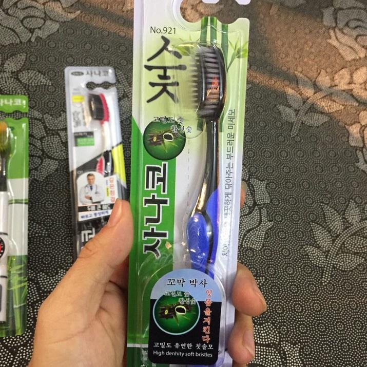 BÀN CHẢI ĐÁNH RĂNG THAN HOẠT TÍNH HÀN QUỐC