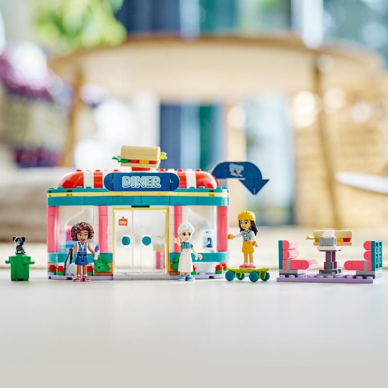 Đồ Chơi LEGO Friends Nhà Hàng Trung Tâm Thành Phố Heartlake 41728 (346 chi tiết)