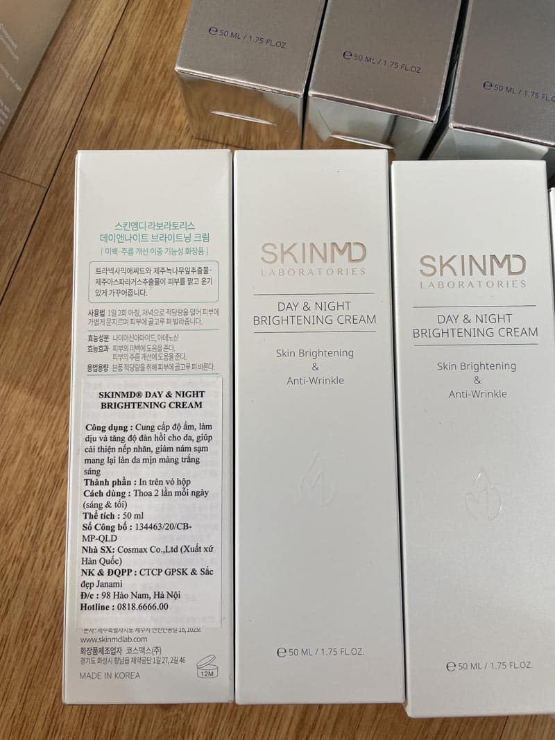 Kem dưỡng trắng da ngày và đêm SkinMD Day &amp; Night Brightening Cream 50ml