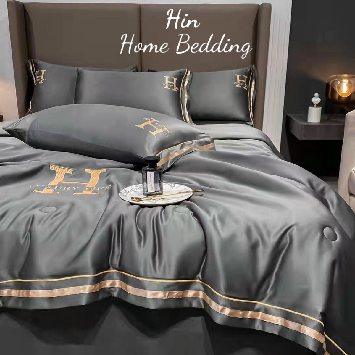 Bộ Chăn Ga Gối Đệm 5 Món Chăn Phao Lụa Thái Hin Home Bedding Drap Giường Lụa Mẫu Xám Lông Chuột