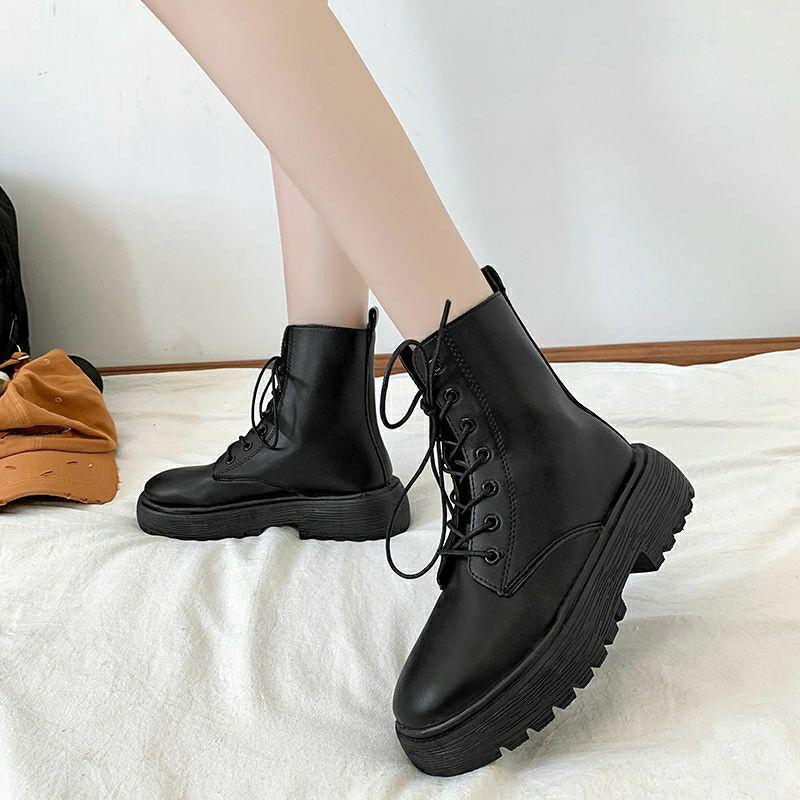 Boot Ulzzang buộc dây QCCC Fullbox