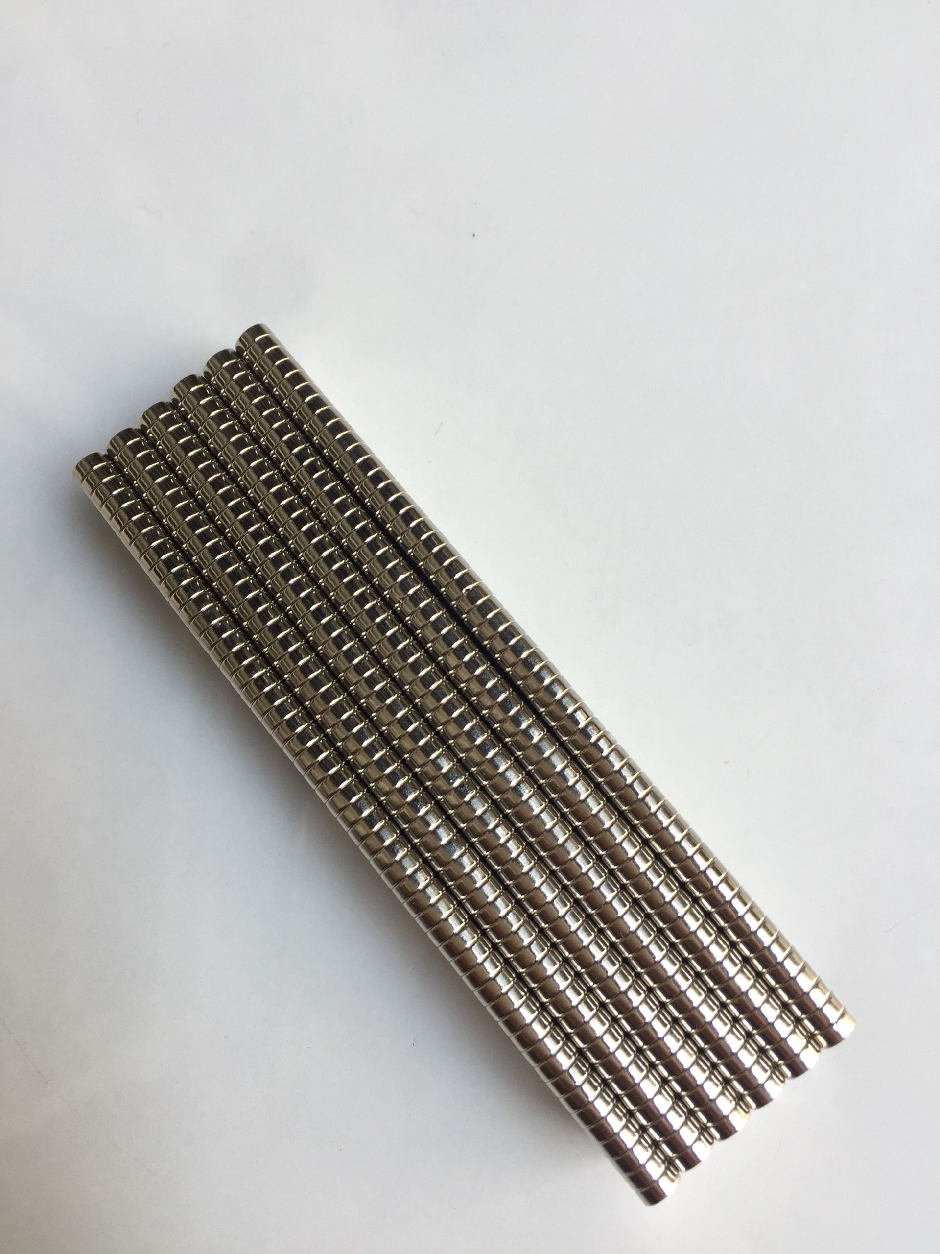 100 Viên nam châm đất hiếm NdFeB phi tròn 5x2mm, lực từ cực mạnh, nam châm tròn trụ