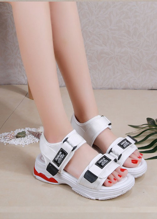 Sandal nữ thời trang để đỏ tăng chiều cao