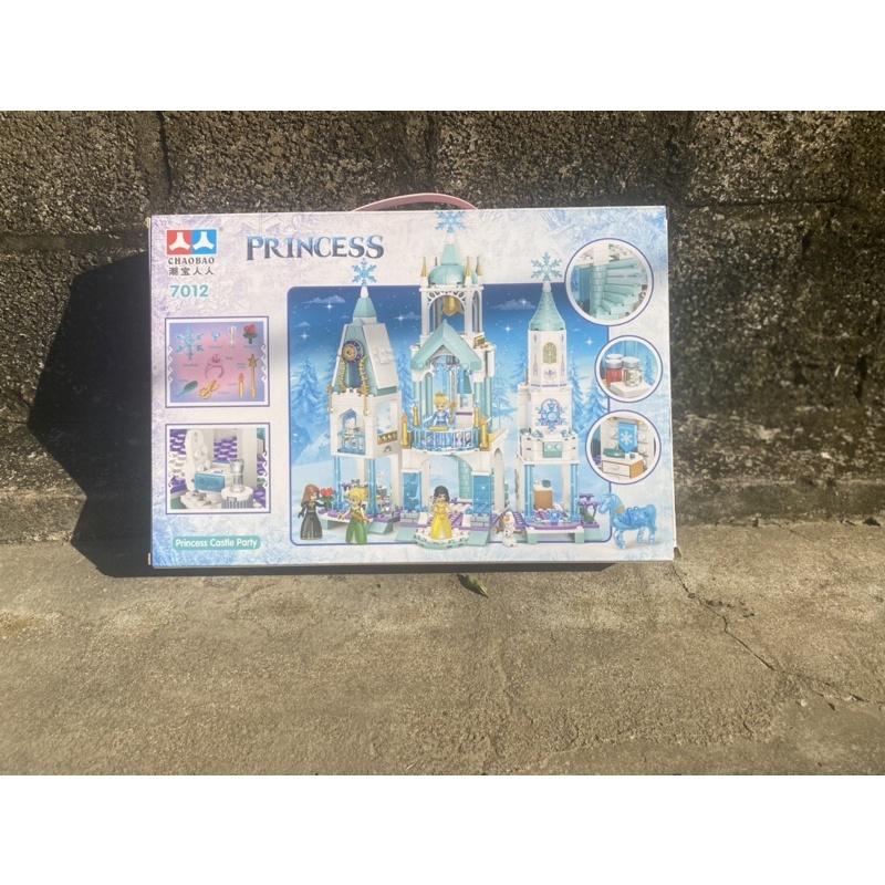 lắp ghép lâu đài băng giá 568pcs