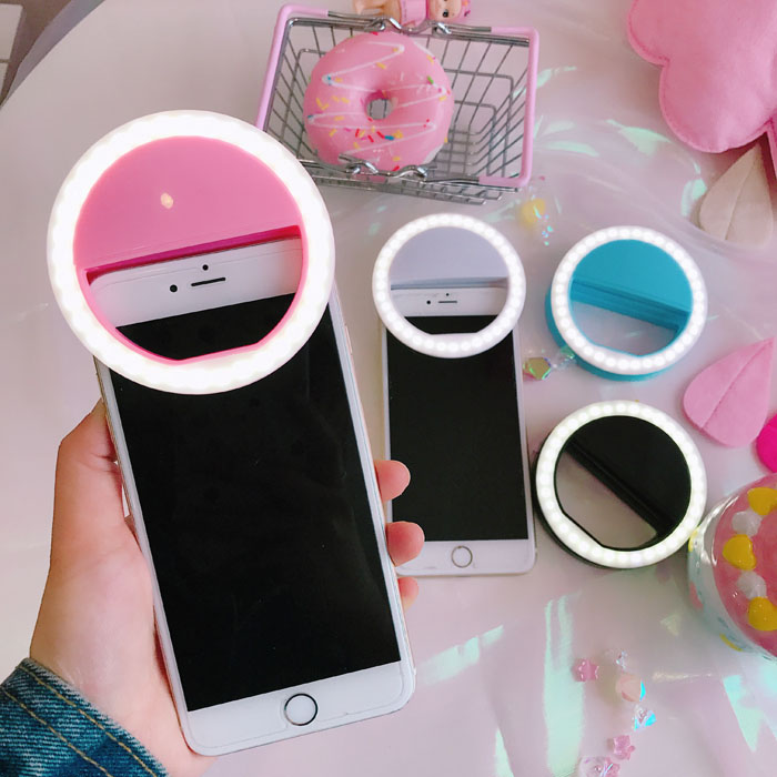 Đèn LED Hỗ Trợ Selfie Trên Điện Thoại AZONE