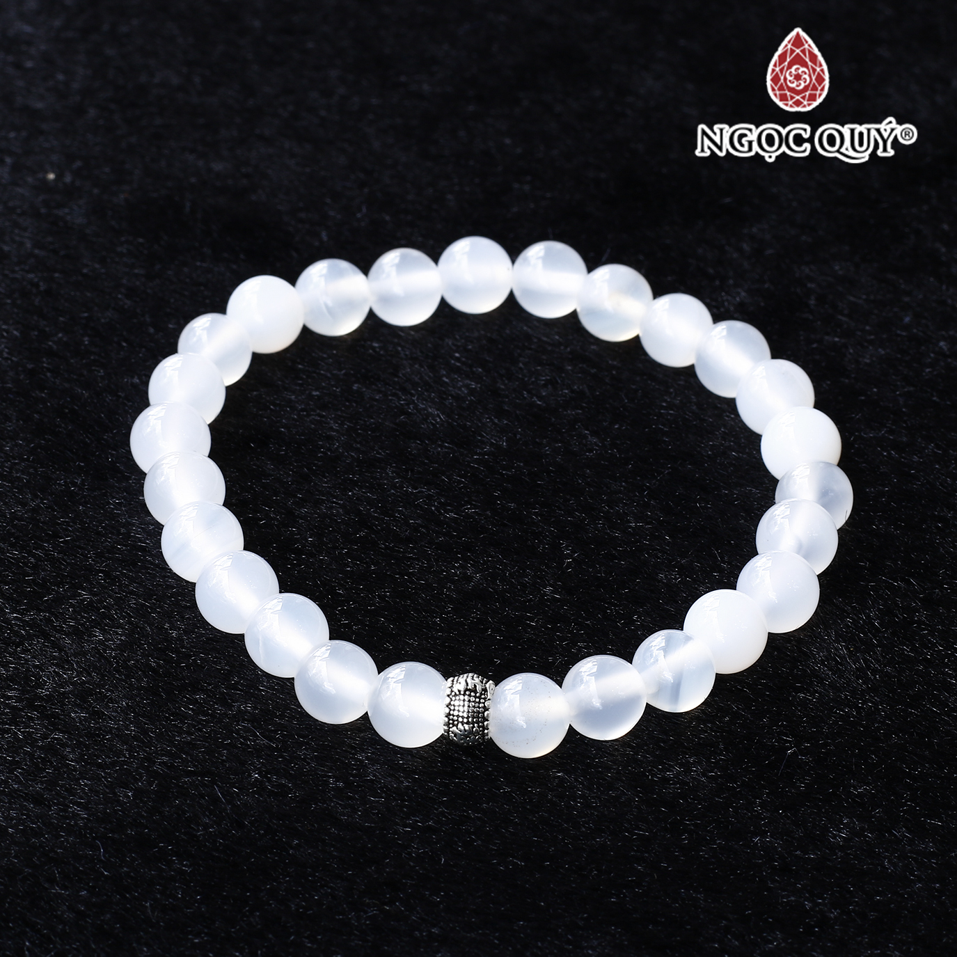 Vòng đá mã não trắng 6mm phối charm bạc mệnh thủy kim - Ngọc Quý Gemstones