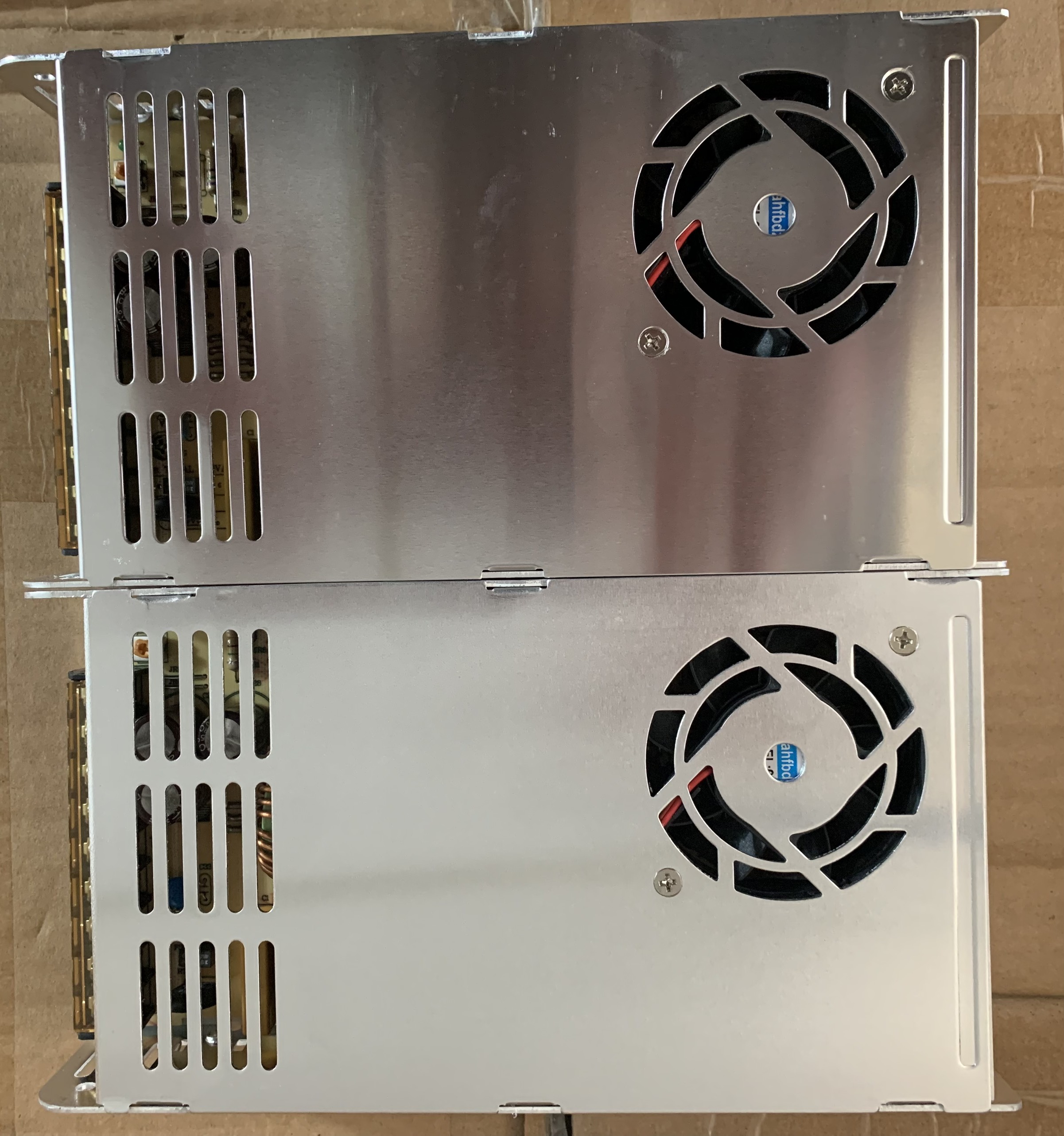 Nguồn tổ ong 12V 30A vỏ nhôm