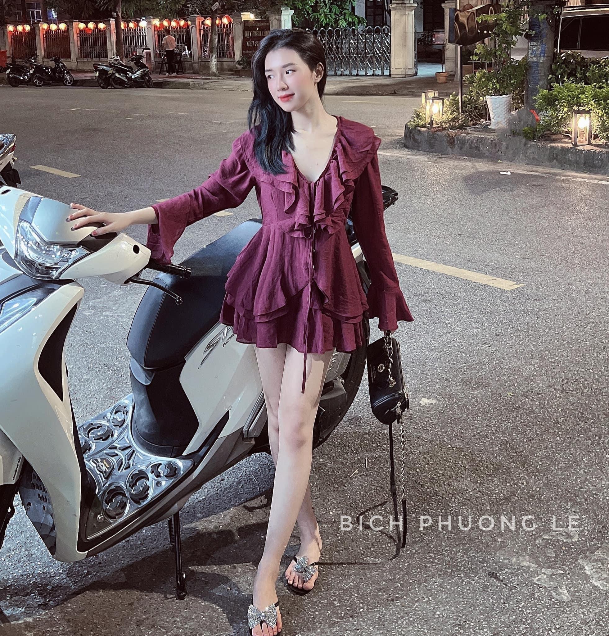 SET ĐI CHƠI, SET 2 MÓN ÁO TƠ BÈO TAY DÀI CỔ V PHỐI CHÂN VÁY CỰC HOT