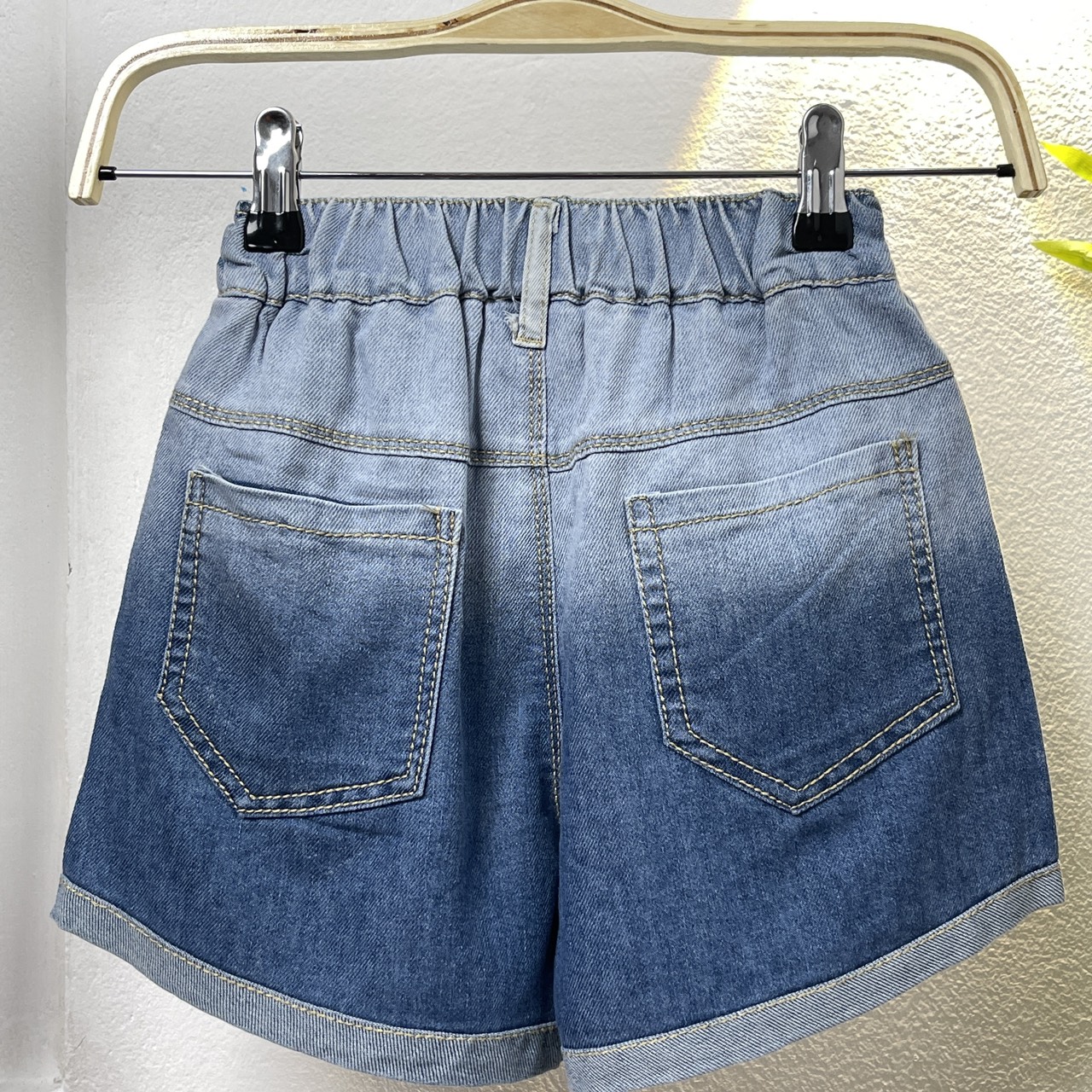 Quần đùi bé gái vải bò size đại, Short jean cho bé 5-10 tuổi màu loang co giãn mềm mại kiểu dáng thời trang