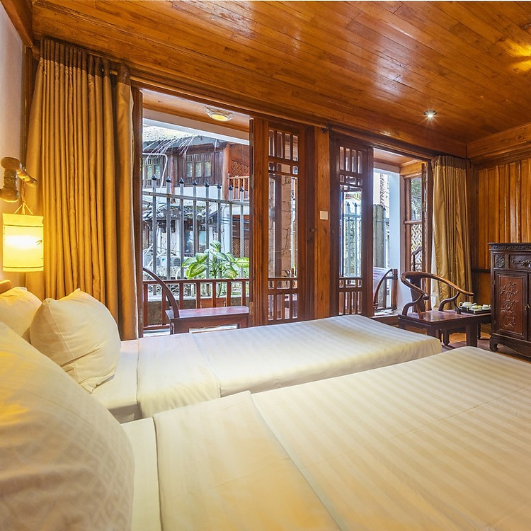 Combo 3N2Đ Old Town Resort 3* Phú Quốc + Tour Cano 3 Đảo + 01 Bữa Trưa Hải Sản + Đón Tiễn Sân Bay