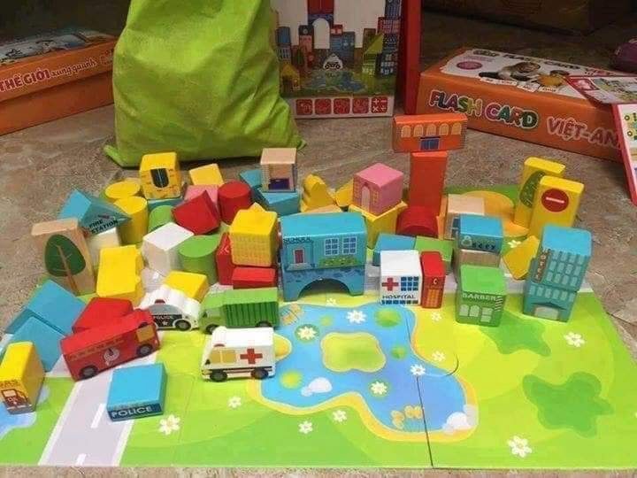 Bộ đồ chơi sếp hình thành phố tương lai tăng khả năng sáng tạo của trẻ